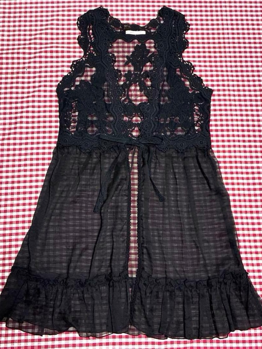 moving sale 💕 - axes femme j-fashion black lace vest top no size tag